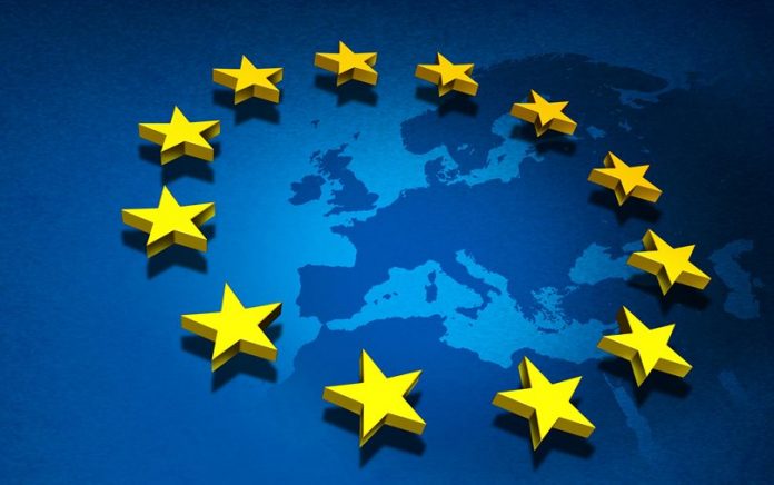 Bandeira e mapa da UE