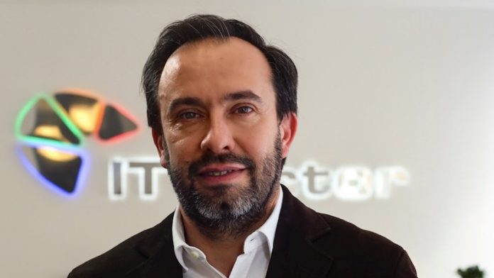 Orlando Rodrigues, diretor do Centro de Tecnologias de Aveiro da ITSector anuncia o alargamento da empresa.