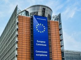 União Europeia debate politicas de comércio com empreendedores