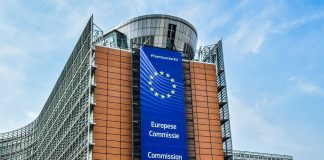 União Europeia debate politicas de comércio com empreendedores