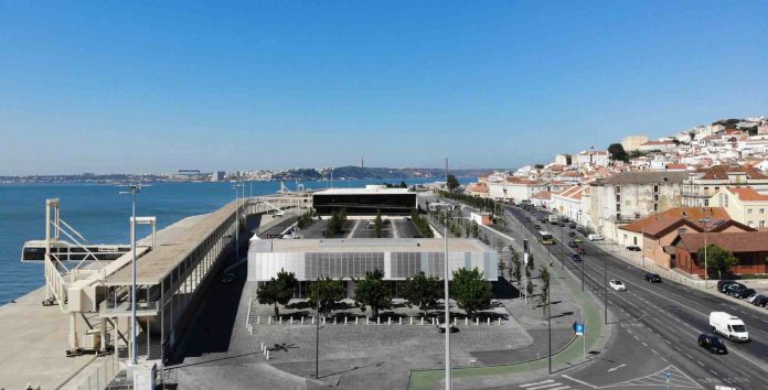 Complexo de edifícios do terminal de cruzeiros de Lisboa.