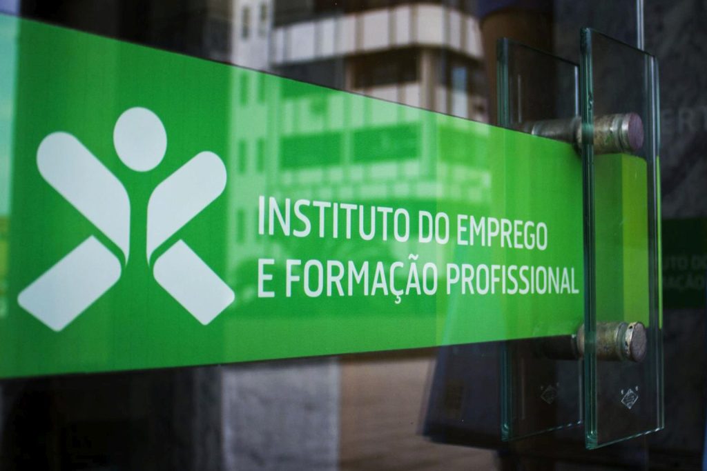 mais de 12 milhões de desempregados na Europa