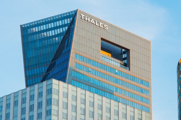 Edificio sede da Thales, em França