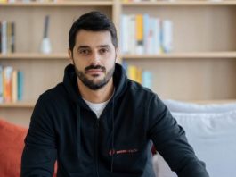 Sword Health recruta 300 profissionais