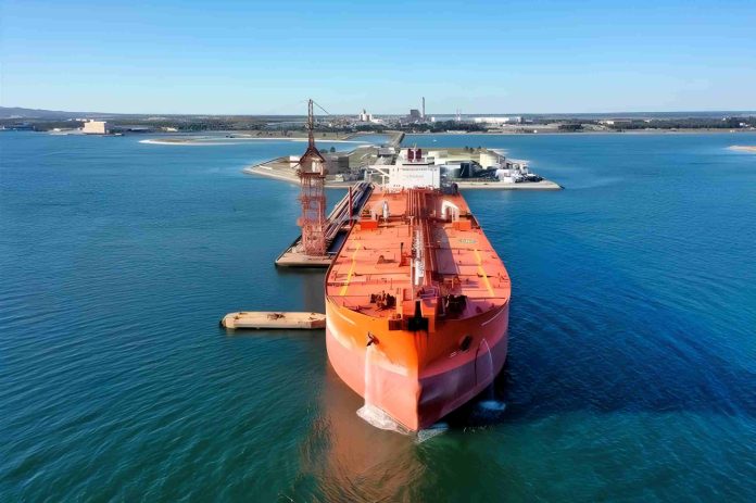 Eco-Oil_PR navios mais limpos (1)